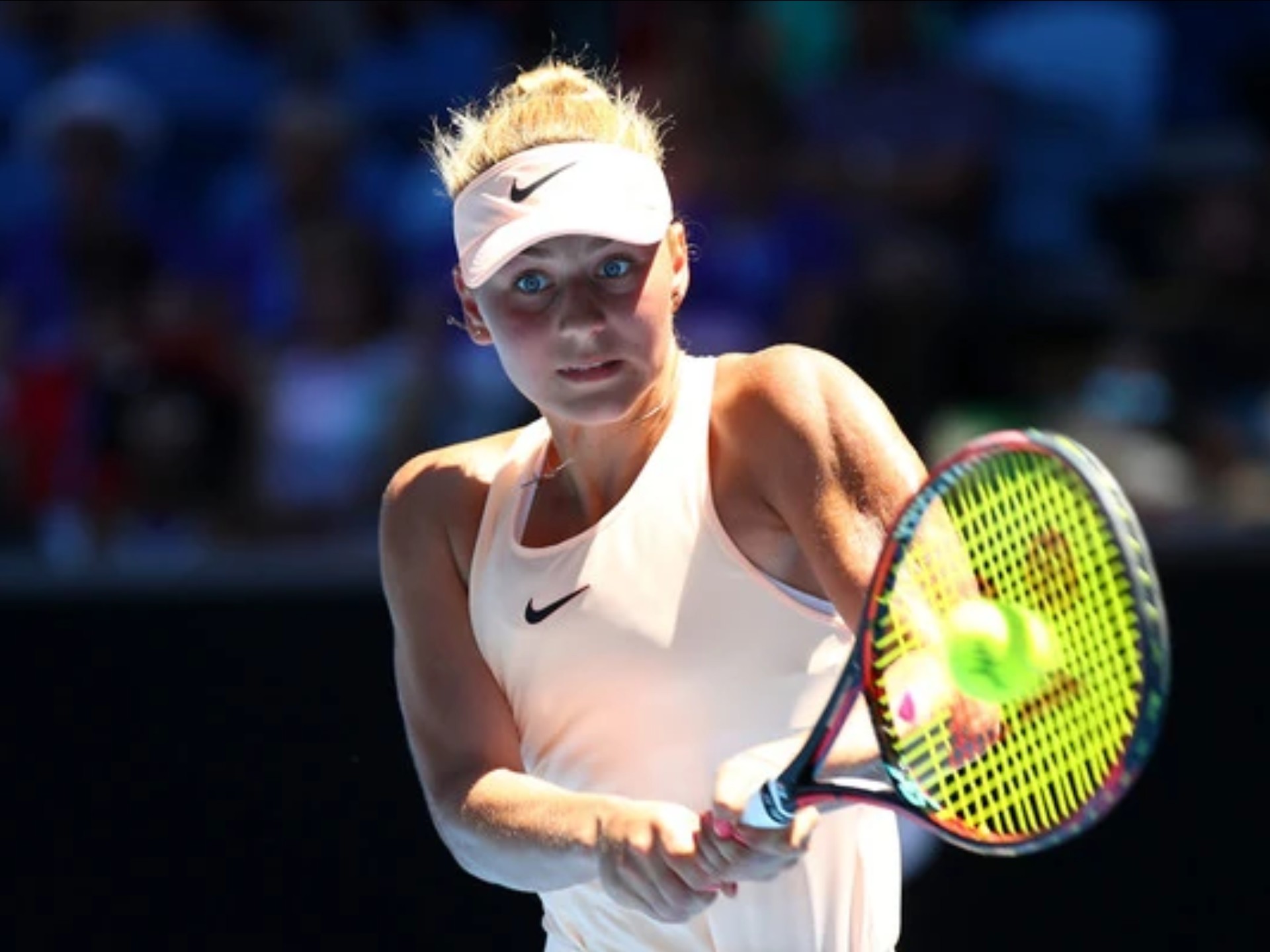 仅牵动着球 仅牵动着球