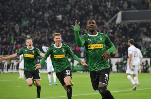 引入阵中 引入阵中