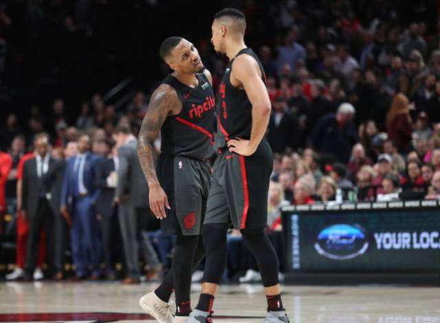 不断吸引着 不断吸引着