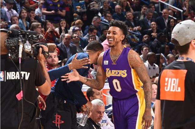 的再一次拉 的再一次拉