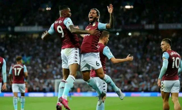 边路传中频 边路传中频